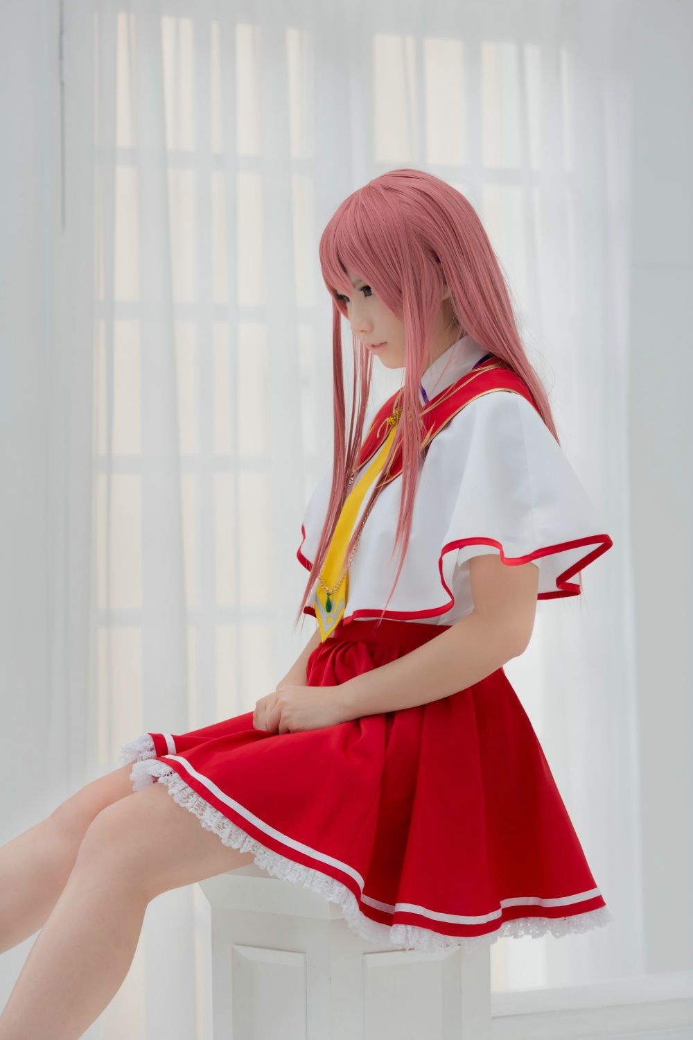 [日本COSER]  Enako(えなこ) 《秽翼的尤斯蒂娅》艾丽丝 [P7]