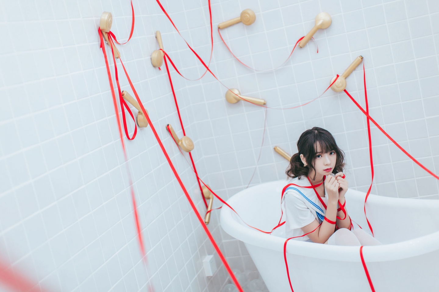 [COSER] 疯猫ss - 睡衣与浴室的水手服 写真套图 [P27]