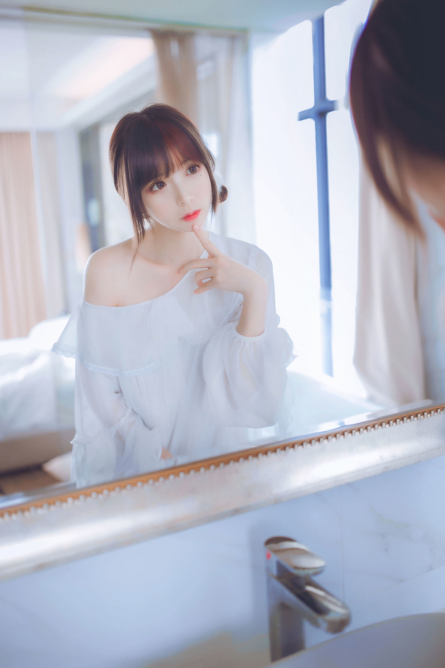 [COSER] 疯猫ss - 睡衣与浴室的水手服 写真套图 [P24]